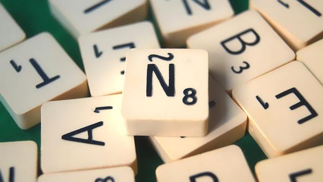 成語大觀：探索「五」與「三」的奧妙世界