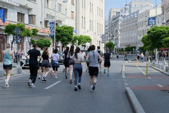 主動型基金解析：投資策略與實務考量